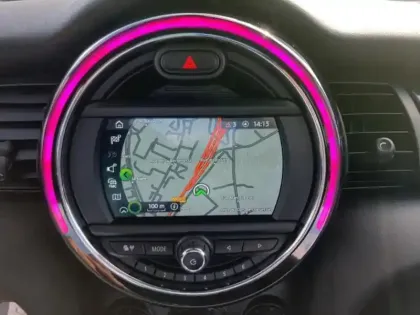 Photo 28 Mini Mini  Cooper 136ch Edition Greenwich BVA7 109g