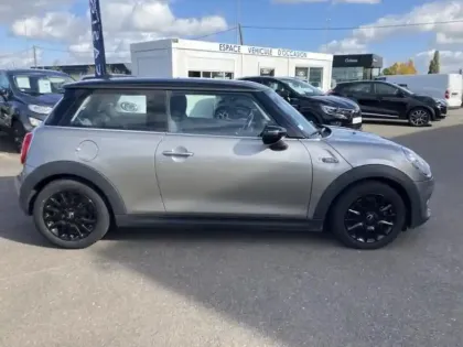 Photo 18 Mini Mini  Cooper 136ch Edition Greenwich BVA7 109g