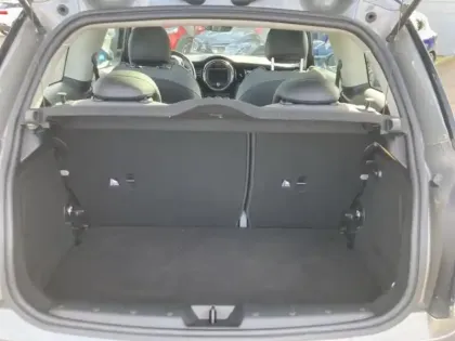 Photo 27 Mini Mini  Cooper 136ch Edition Greenwich BVA7 109g