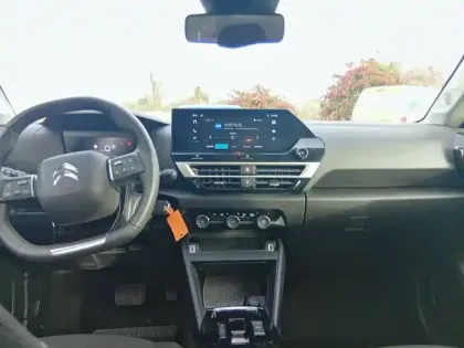 Photo 8 Citroën C4 e- 136 ch autonomie standard  Automatique