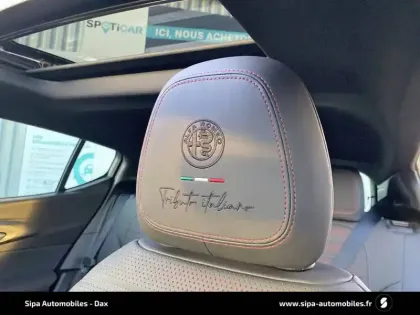 Photo 127 Alfa Romeo Tonale  1.5 Hybrid 160 ch VGT TCT7