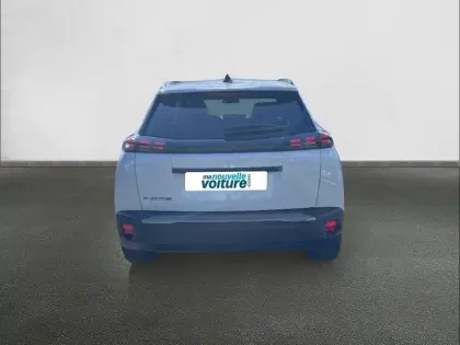 Photo 24 Peugeot 2008  Electrique 54 kWh 156 ch