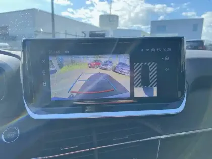 Photo 39 Peugeot 2008  Electrique 54 kWh 156 ch