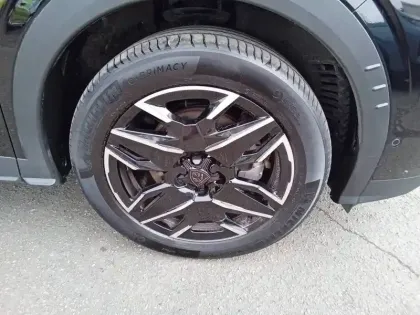 Photo 18 Peugeot 5008  Hybrid 136 e-DCS6