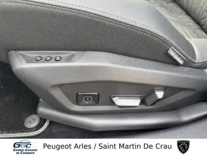 Photo 27 Peugeot 5008  Hybrid 136 e-DCS6