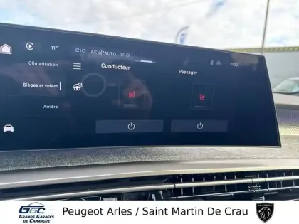 Photo 46 Peugeot 5008  Hybrid 136 e-DCS6