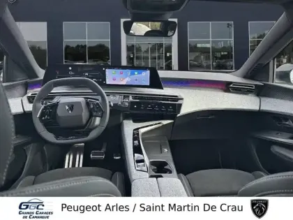 Photo 23 Peugeot 5008  Hybrid 136 e-DCS6