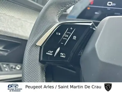 Photo 29 Peugeot 5008  Hybrid 136 e-DCS6