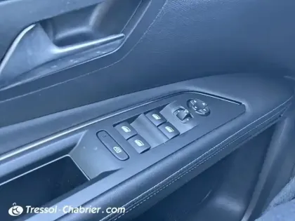 Photo 27 Peugeot 3008  BlueHDi 130ch S&S EAT8 Crossway