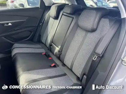 Photo 18 Peugeot 3008  1.2 Puretech 130ch S&S EAT6 Allure