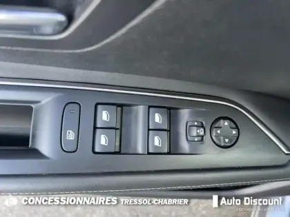 Photo 10 Peugeot 3008  1.2 Puretech 130ch S&S EAT6 Allure