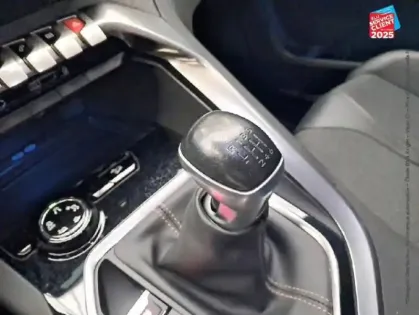 Photo 12 Peugeot 3008  1.2 PureTech 130ch S/S GT Line GPS Camera Carplay