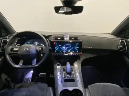 Photo 9 DS DS 7  Crossback E-TENSE 225ch Performance Line +