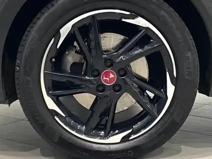 Photo 13 DS DS 7  Crossback E-TENSE 225ch Performance Line +