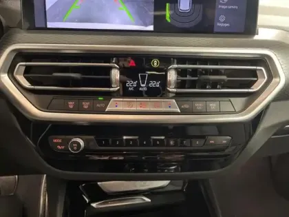 Photo 13 BMW X3  xDrive30e 292ch M Sport