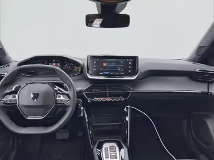 Photo 36 Peugeot 2008  Hybrid 136 e-DCS6