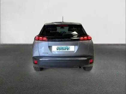 Photo 27 Peugeot 2008  Hybrid 136 e-DCS6