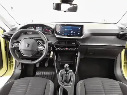 Photo 27 Peugeot 208  PureTech 100 S&S BVM6