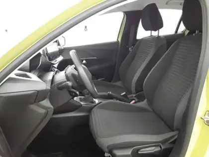 Photo 28 Peugeot 208  PureTech 100 S&S BVM6
