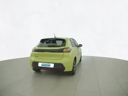 Photo 24 Peugeot 208  PureTech 100 S&S BVM6