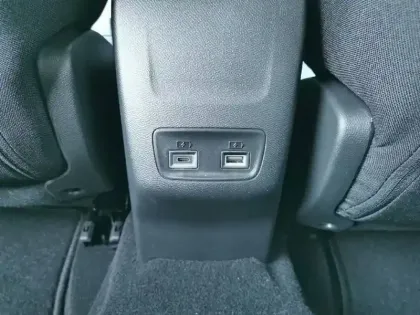 Photo 41 Peugeot 208  Electrique 50 kWh 136ch