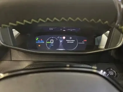 Photo 9 Peugeot 208  Electrique 51 kWh 156ch