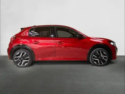 Photo 26 Peugeot 208  Electrique 51 kWh 156ch