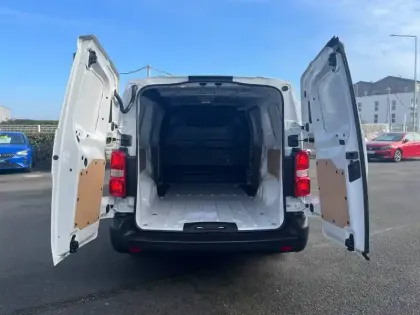 Photo 28 Opel Vivaro -E FGN TAILLE XL ELECTRIQUE 100 KW BATTERIE 75 KWH