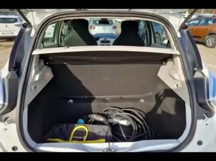 Photo 11 Renault Zoé Zoe City charge normale R90
