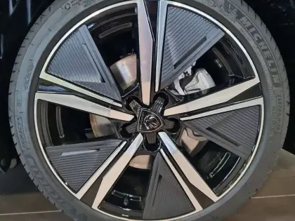 Photo 60 Peugeot 308  PureTech 130ch S&S EAT8