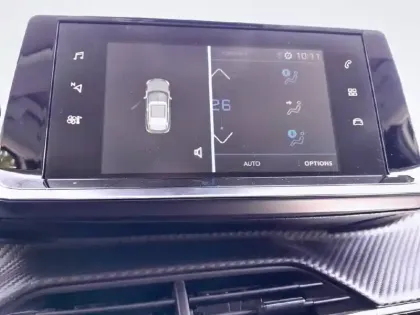 Photo 45 Peugeot 2008  PureTech 100 S&S BVM6