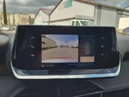 Photo 14 Peugeot 2008  PureTech 130 S&S BVM6