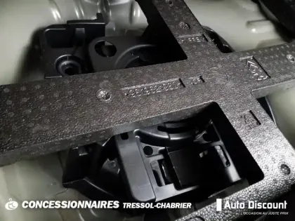 Photo 26 Citroën C3  SOCIETE BLUEHDI 100 S&S BVM6 FEEL BUSINESS R