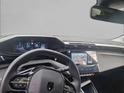 Photo 7 Peugeot 308  PHEV 180 e-EAT8