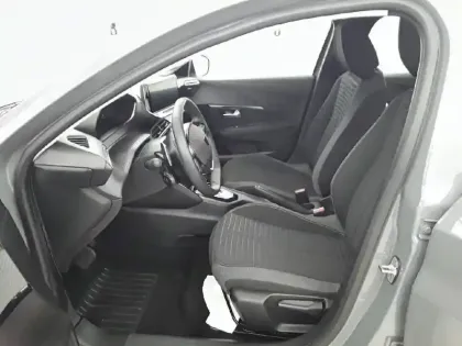 Photo 28 Peugeot 208  Hybrid 100 e-DCS6