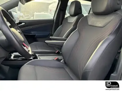 Photo 26 Volkswagen Id.5  299 ch GTX