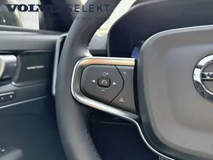 Photo 18 Volvo Xc40  B3 163 ch DCT7