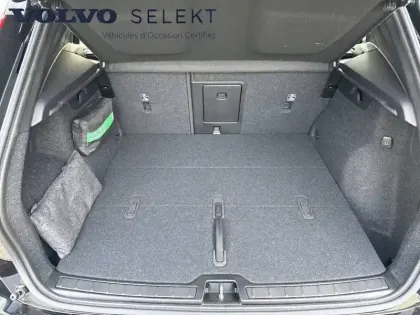 Photo 11 Volvo Xc40  B3 163 ch DCT7