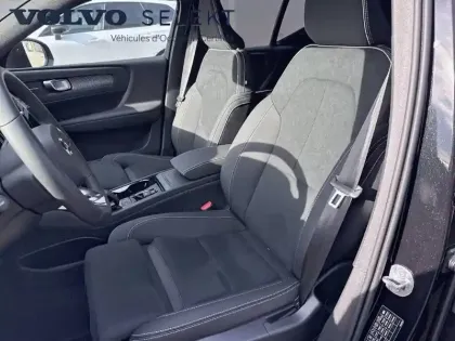 Photo 3 Volvo Xc40  B3 163 ch DCT7