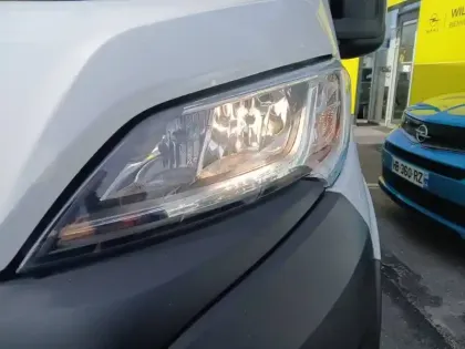 Photo 18 Opel Movano  FGN 3.5T L3H3 140 CH