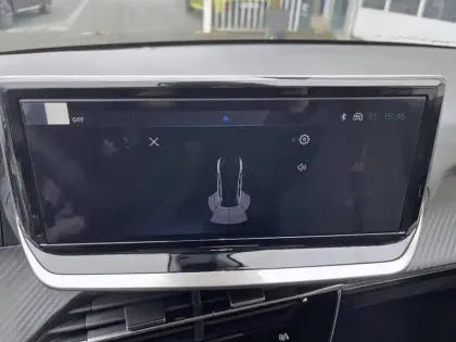 Photo 19 Peugeot 208  Hybrid 100 e-DCS6