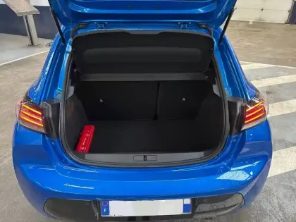 Photo 12 Peugeot 208  Hybrid 100 e-DCS6