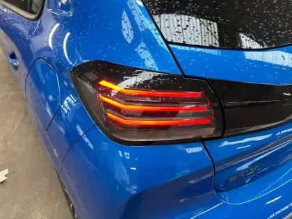 Photo 11 Peugeot 208  Hybrid 100 e-DCS6