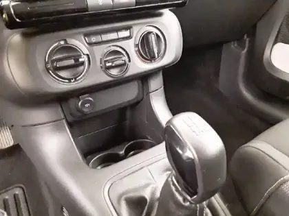 Photo 15 Citroën C3  PureTech 83 S&S BVM5