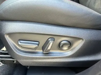 Photo 14 Toyota C-HR  2.0 200ch GR Sport Premiere AWD-i