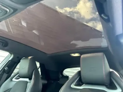 Photo 13 Toyota C-HR  2.0 200ch GR Sport Premiere AWD-i