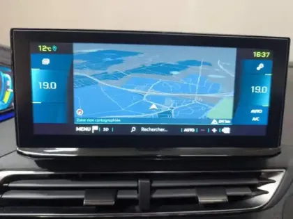 Photo 13 Peugeot 3008  HYBRID 225ch Allure Pack e-EAT8