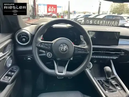 Photo 64 Alfa Romeo Tonale  1.3 Hybride Rechargeable PHEV 280ch AT6 e-Q4