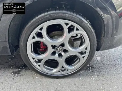 Photo 40 Alfa Romeo Tonale  1.3 Hybride Rechargeable PHEV 280ch AT6 e-Q4