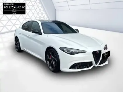Photo 29 Alfa Romeo Giulia  2.2 160 ch AT8